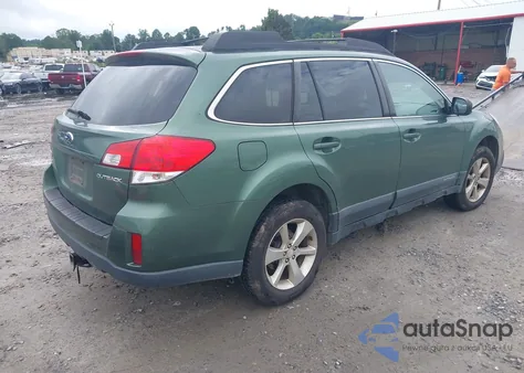 2013 Subaru Outback 2.5I Premium z USA, uszkodzony, nr VIN 4S4BRCGC8D3299978